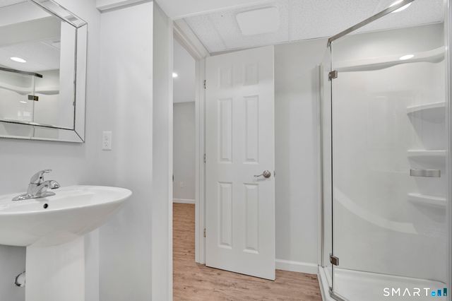 36 Cardinal Way, South Windsor, CT 06074