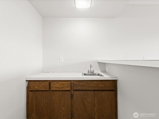 12020 W Engebretsen Road, Granite Falls, WA 98252
