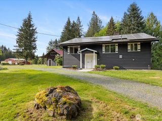 12020 W Engebretsen Road, Granite Falls, WA 98252