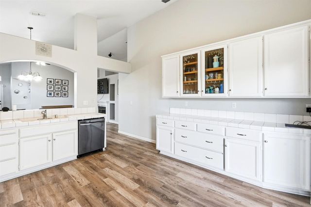 8154 Andante Dr, Citrus Heights, CA 95621