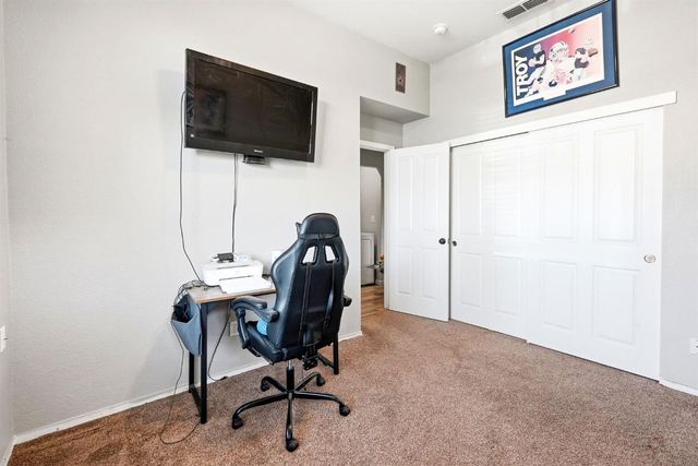 8154 Andante Dr, Citrus Heights, CA 95621