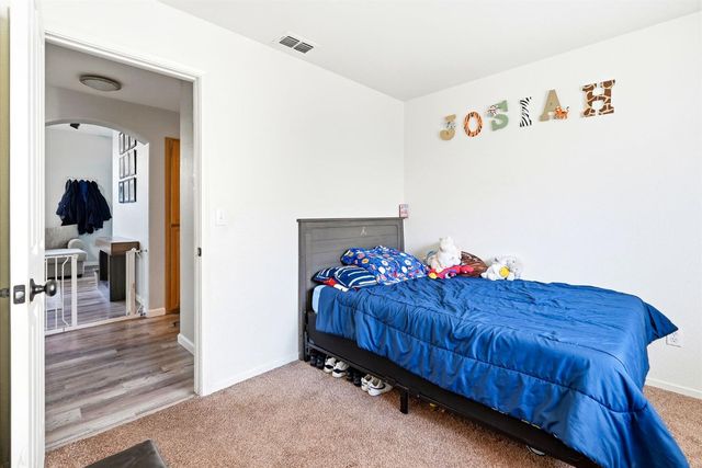 8154 Andante Dr, Citrus Heights, CA 95621