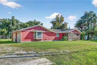 245 Hubbard AVE, North Fort Myers, FL 33917