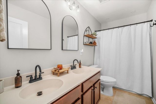 187 Lindera Preserve Boulevard, Summerville, SC 29486