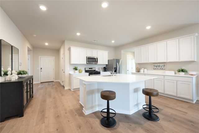 10300 NW 28th Street, Yukon, OK 73099