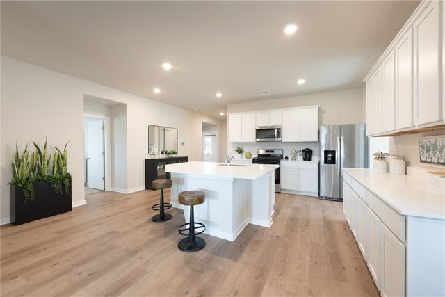 10300 NW 28th Street, Yukon, OK 73099