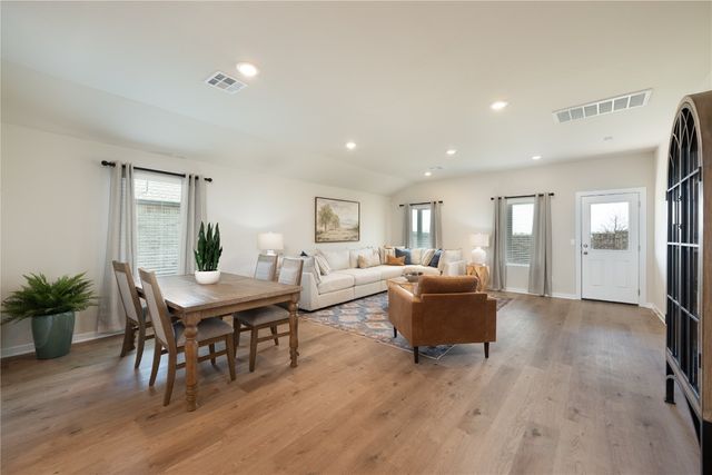 10300 NW 28th Street, Yukon, OK 73099