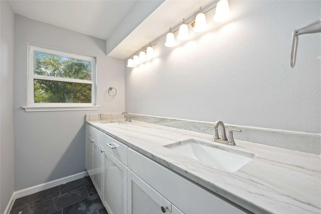 3823 Fernglade Drive, Houston, TX 77068