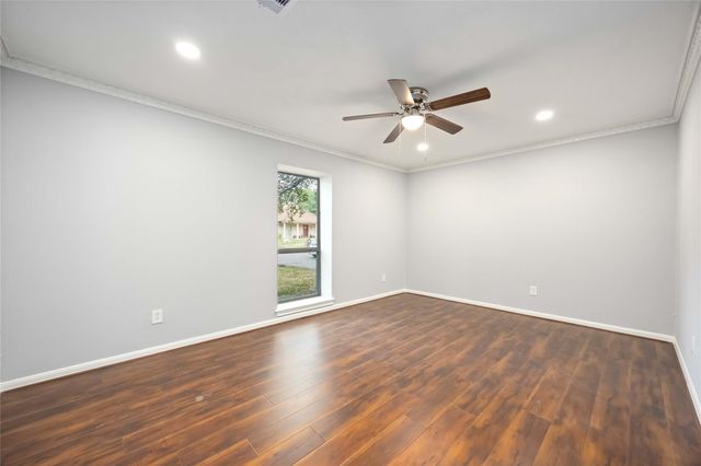 3823 Fernglade Drive, Houston, TX 77068