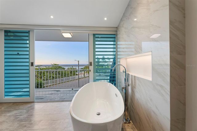 carretera 693 VILLAS DE PLAYA 2 S-1, Dorado, PR 00646