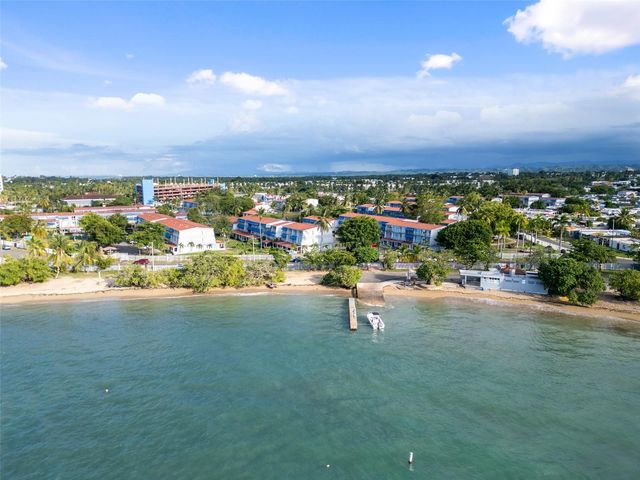 carretera 693 VILLAS DE PLAYA 2 S-1, Dorado, PR 00646