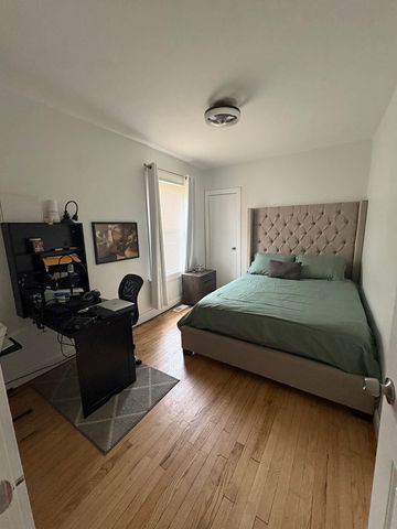 10146 S Wentworth Avenue, Chicago, IL 60628