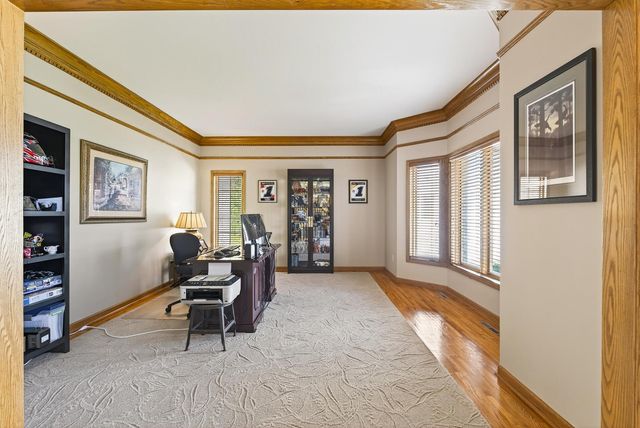 5480 Maple Ridge Court, Minnetonka, MN 55343