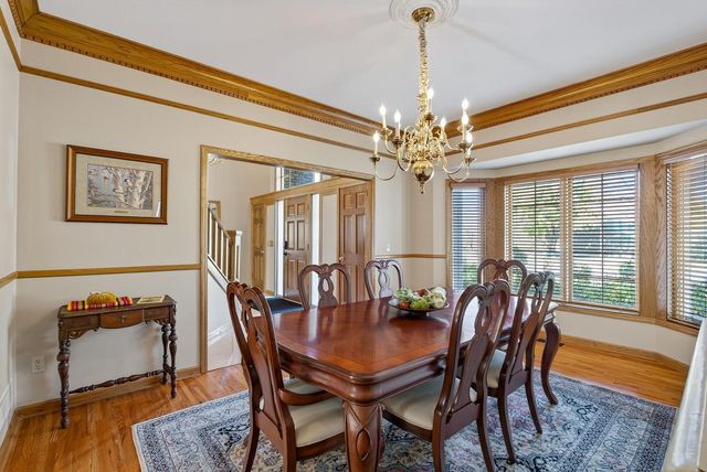 5480 Maple Ridge Court, Minnetonka, MN 55343