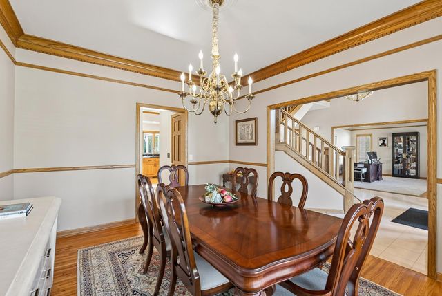 5480 Maple Ridge Court, Minnetonka, MN 55343