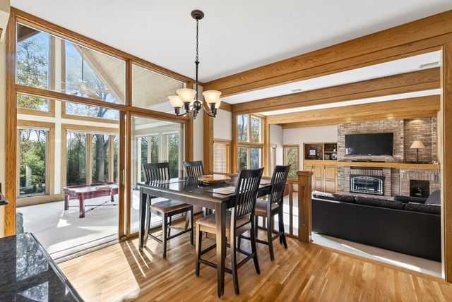 5480 Maple Ridge Court, Minnetonka, MN 55343