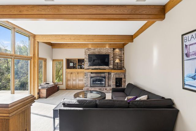 5480 Maple Ridge Court, Minnetonka, MN 55343