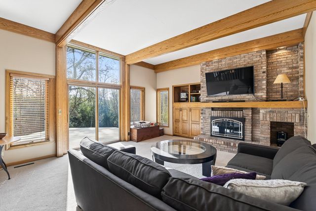 5480 Maple Ridge Court, Minnetonka, MN 55343