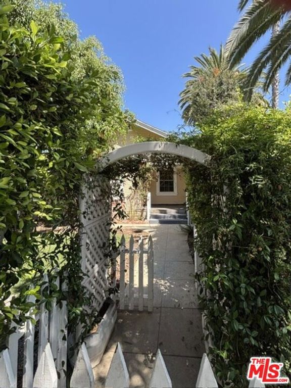 1223 14th Street, Santa Monica, CA 90404 — photo 3