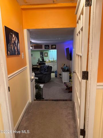 932 Roberdel Road, Rockingham, NC 28379