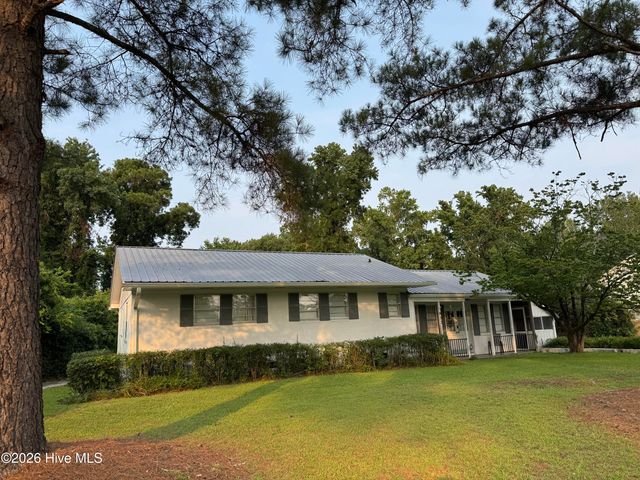 932 Roberdel Road, Rockingham, NC 28379