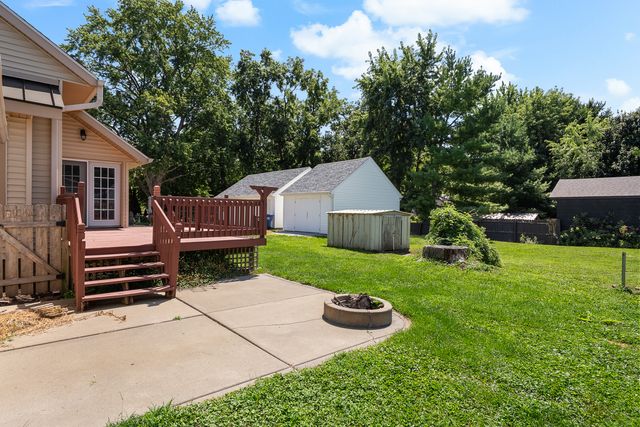 2301 Elm Street, Davenport, IA 52803