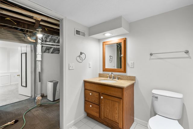 2301 Elm Street, Davenport, IA 52803