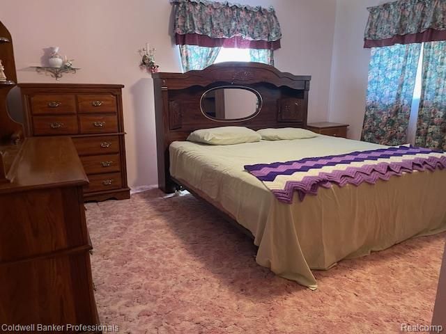 5447 Rensselear, Lapeer, MI 48446