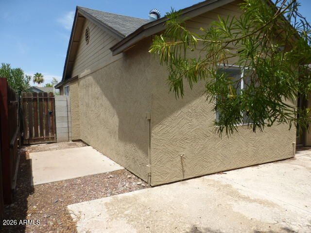 4163 E HUNTINGTON Drive, Phoenix, AZ 85040