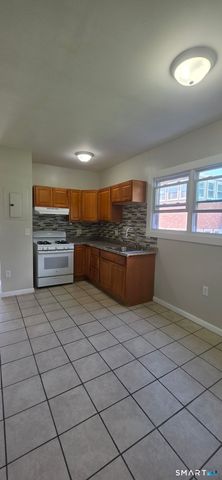 279 Captain Thomas Boulevard 1st Fl, West Haven, CT 06516