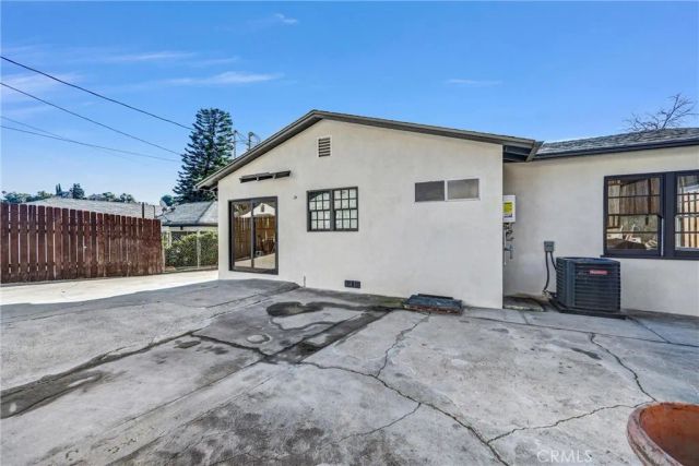 4907 Aldama, Los Angeles, CA 90042