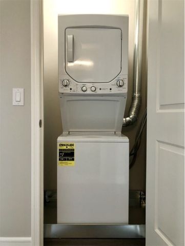 40 Jones Street 301, Providence, RI 02903