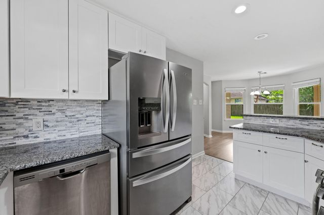 16790 N Rail Drive, Conroe, TX 77385