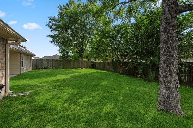 16790 N Rail Drive, Conroe, TX 77385