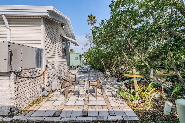 605 MICHIGAN BOULEVARD 39, Dunedin, FL 34698
