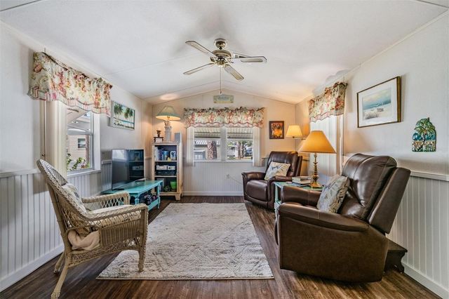 605 MICHIGAN BOULEVARD 39, Dunedin, FL 34698