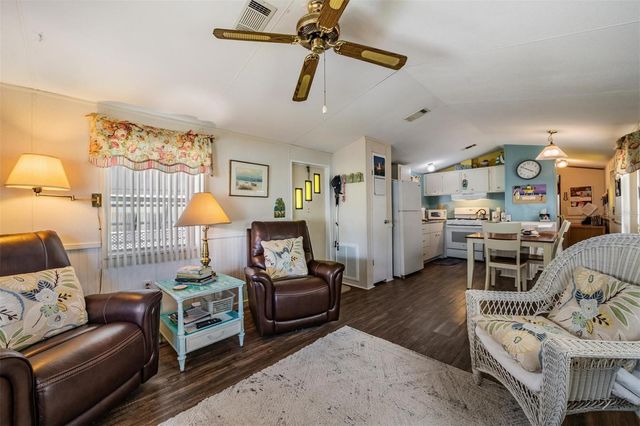 605 MICHIGAN BOULEVARD 39, Dunedin, FL 34698