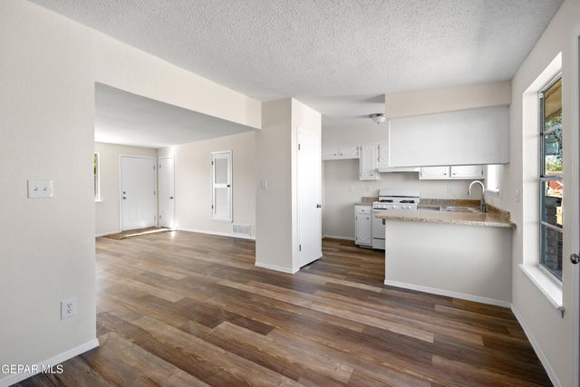 10416 TRIUMPH Drive, El Paso, TX 79924