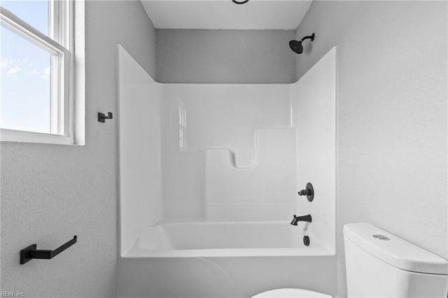 1 Phillips RD, Poquoson, VA 23662