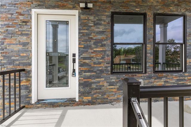 1 Phillips RD, Poquoson, VA 23662