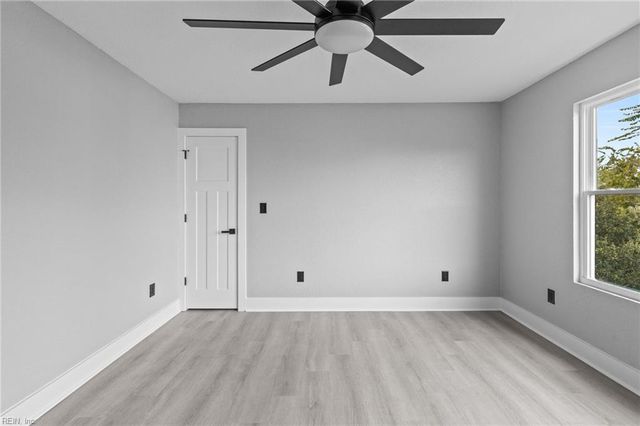 1 Phillips RD, Poquoson, VA 23662