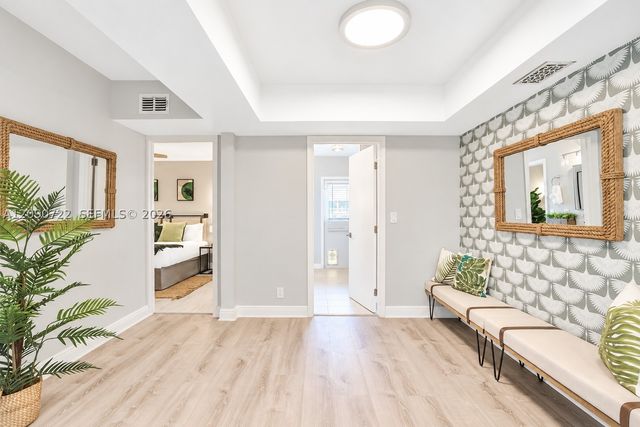 1941 SW 52nd Ter, Plantation, FL 33317