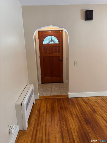 39 South Windham Road, Windham, CT 06226