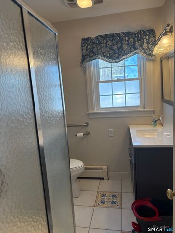 39 South Windham Road, Windham, CT 06226