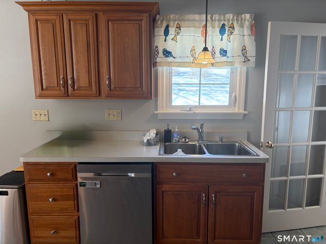 39 South Windham Road, Windham, CT 06226