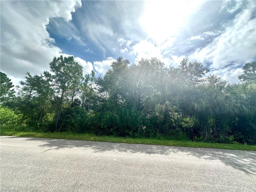 1874 Latham DR, LEHIGH ACRES, FL 33972 — photo 3