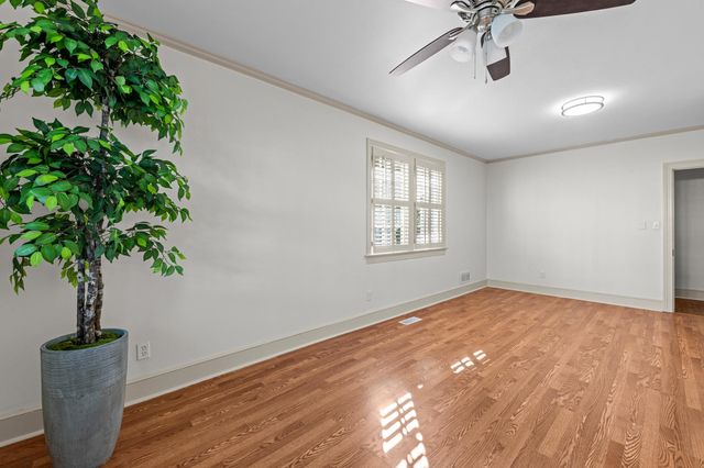 2014 Golf Terrace Drive, Tallahassee, FL 32301