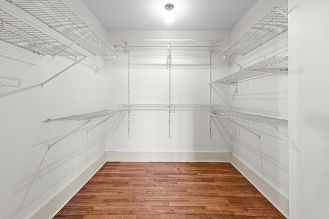 2014 Golf Terrace Drive, Tallahassee, FL 32301