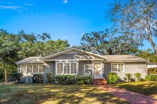 2014 Golf Terrace Drive, Tallahassee, FL 32301