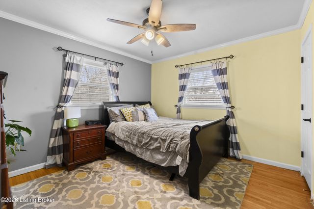 3140 Hunsinger Ln, Louisville, KY 40220